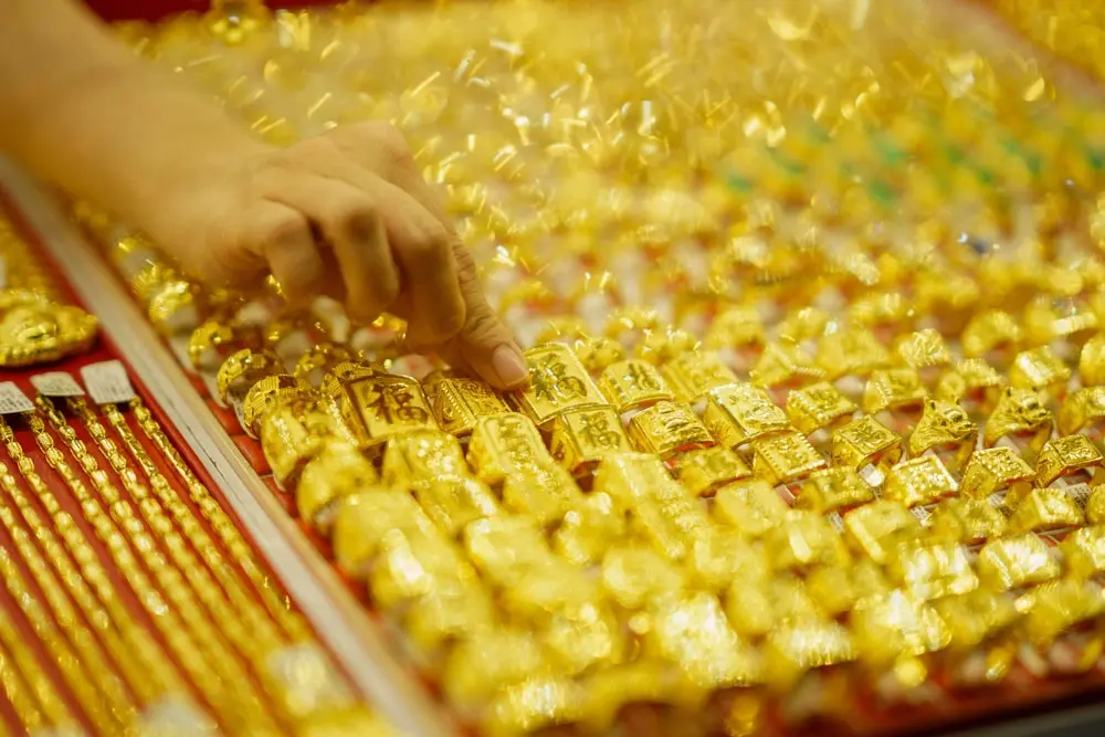 91rt4g 2025 vang mieng sjc nhan tron lap dinh theo the gioi 2816