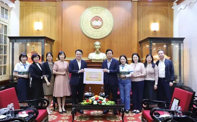 b9z5se 2 8479 9398.jpg