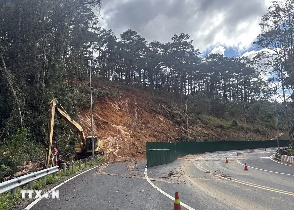 ec8v68 0412 deo prenn sat lo 1