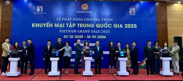 equjax_468403_5338368600602236_thang-khuyen-mai-tap-trung-quoc-gia-1.webp