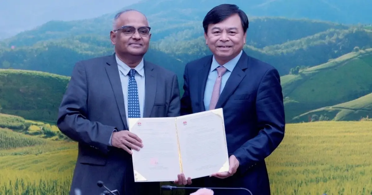 hcovlj tiep nhan vien tro edited cropped 1764940099188