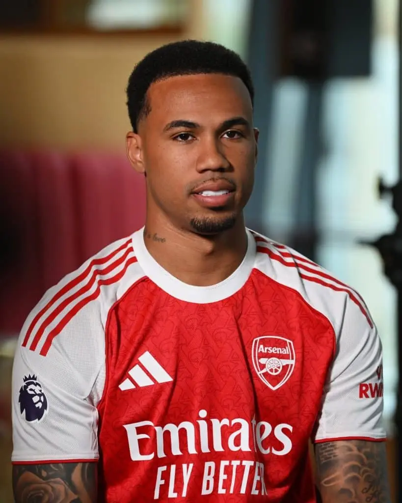 ikdm9k 20250606 144336 819x1024 1