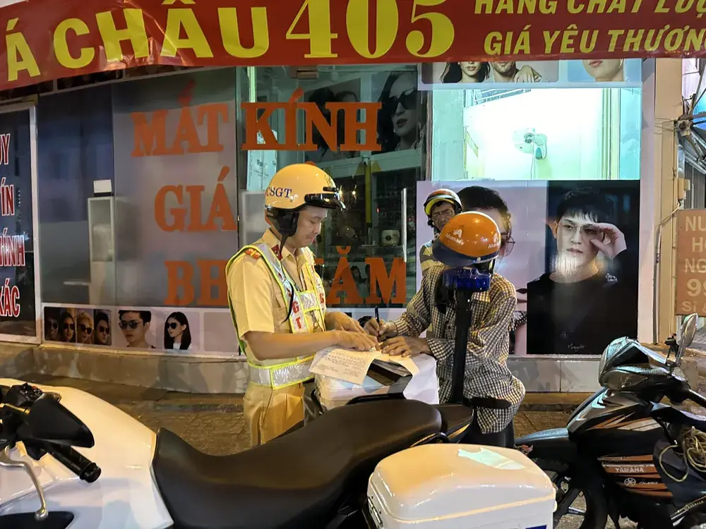 iny673 csgt 11 8177 4542.jpg