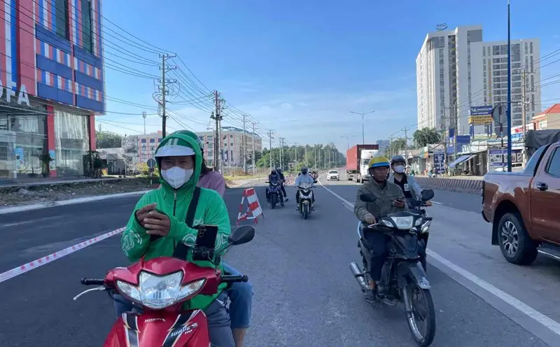 isaxjz Quoc Lo 13 22