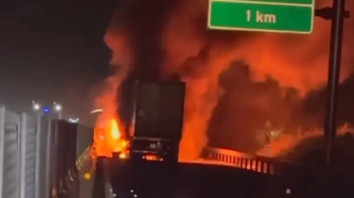 khby3x thumbvideo 865