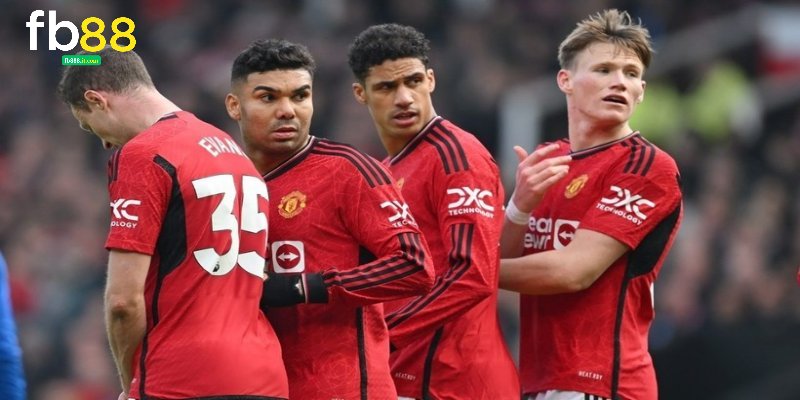 man utd huong den mua giai moi