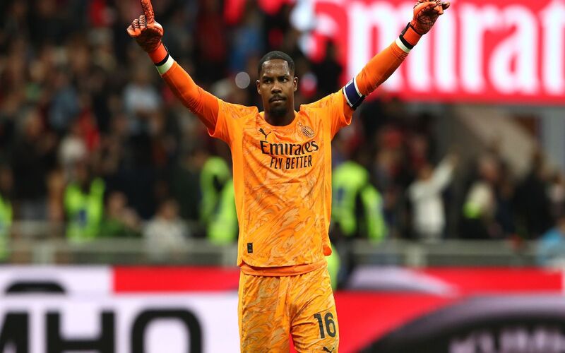 mike maignan thu linh hang phong thu