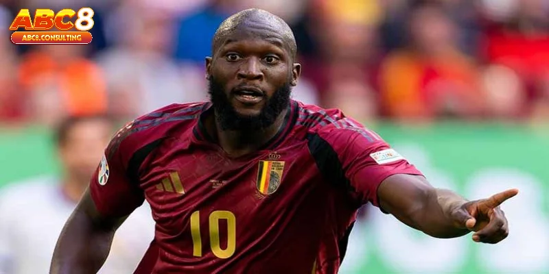 phong cach thi dau cua lukaku