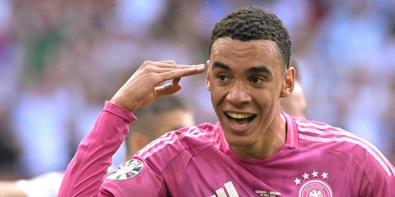 phong do jamal musiala