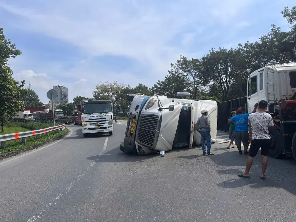 pv841p z7307965699044 0b1ba241b9ce4249d9ec79640755ce58 6948 6828.jpg