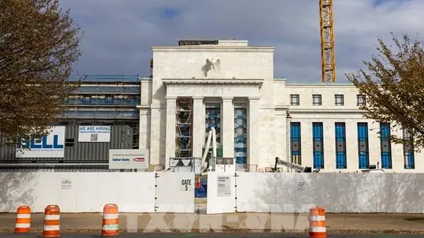 r4ctw0 102837 fed cong bo dot cat giam lai suat thu hai trong nam 2025