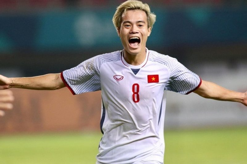 tieu su cau thu van toan