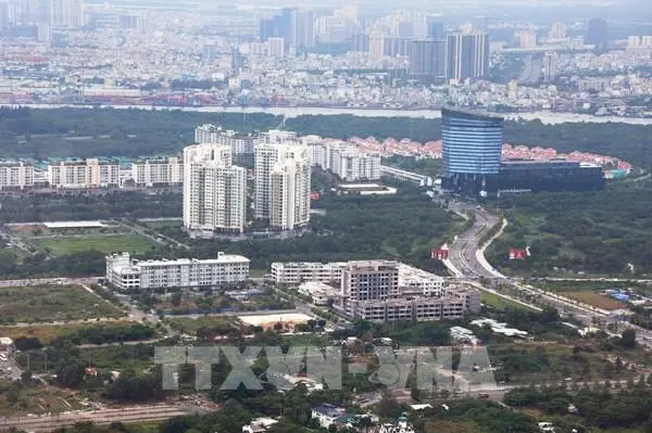 ymn8nc 120909 dong luc but pha cua bat dong san khu dong thanh pho ho chi minh