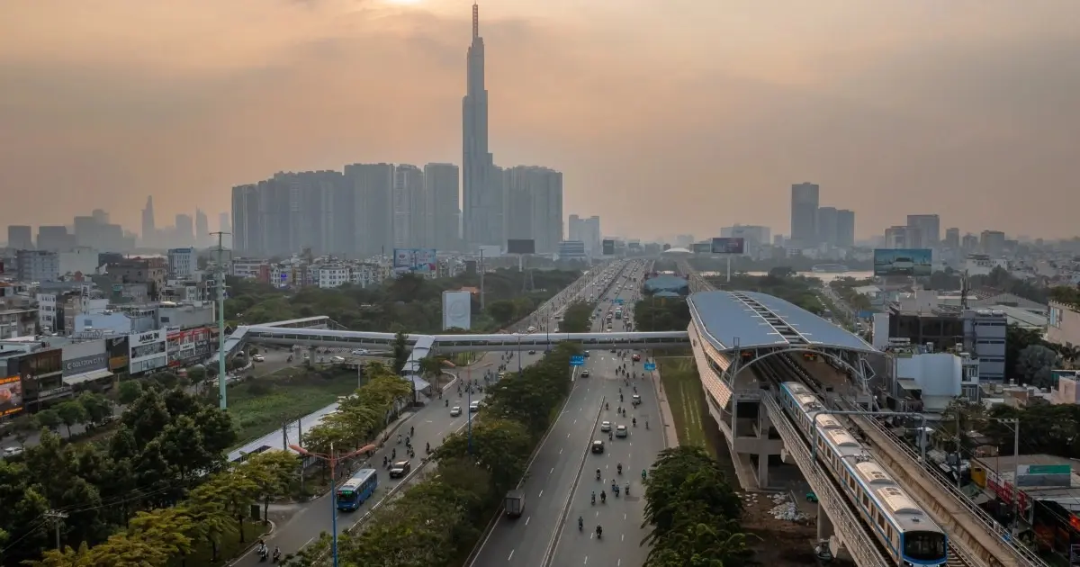 25s5o1 tphcm 50namnamanhmetroso1 tphcmnamanhdji0048 edited cropped 1764985420950