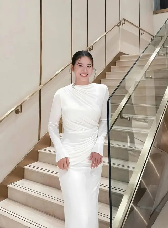 avdusa 21 1768978762 anh vien lot xac ngoan muc o tuoi 30 nhan sac thang hang than thai chuan nu than trieu view