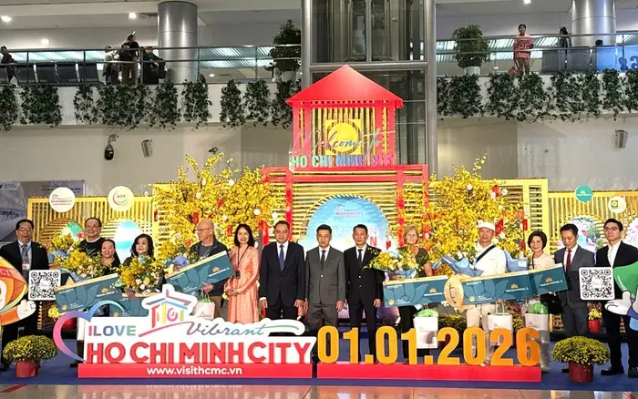 e8x4ts tphcm chuan 1767248862919218449466 0 0 1250 2000 crop 17672488805072082842641