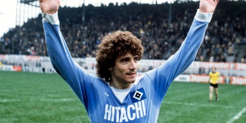 Cuộc sống và hoạt động của Kevin Keegan năm 2025