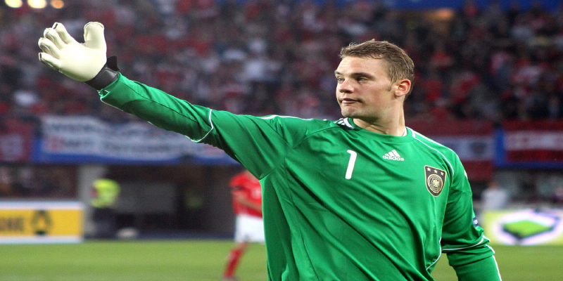 khoi dau cua manuel neuer