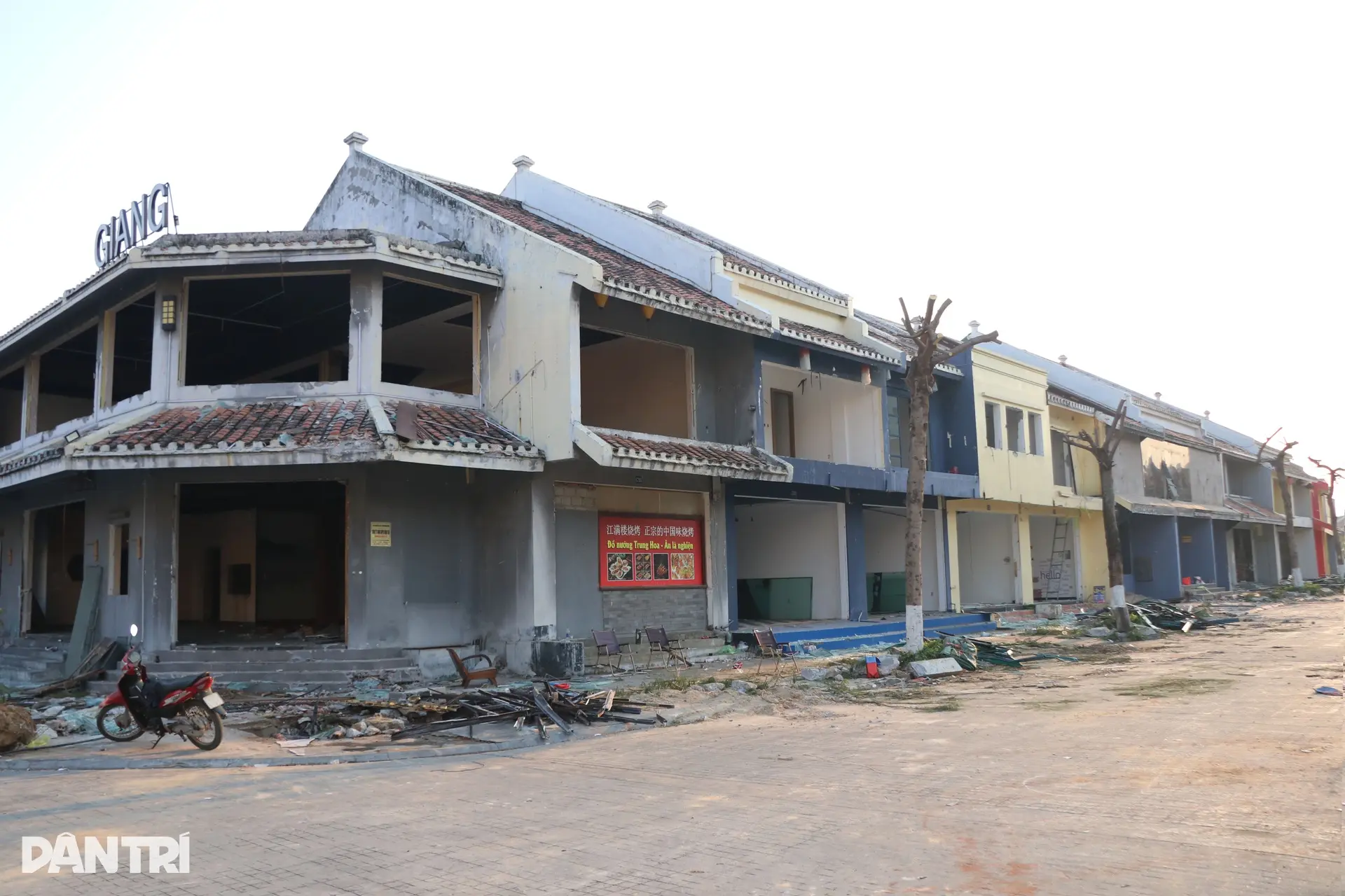 lmjb8u pha pho co ha long 10jpg 1768396136705