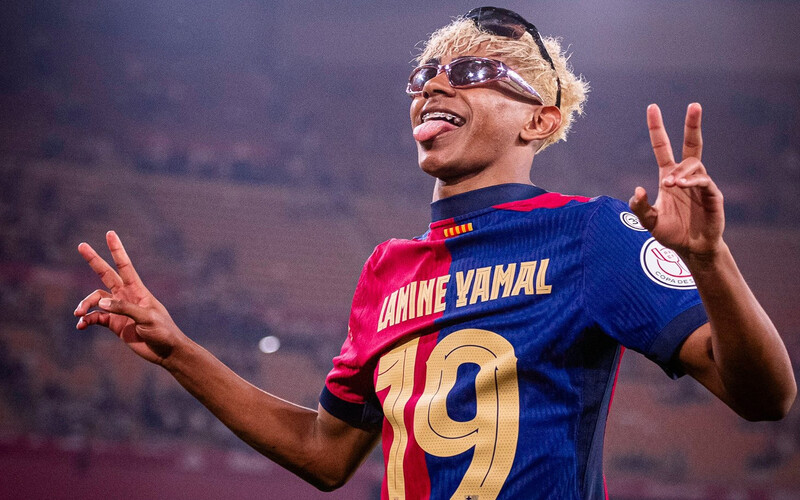 phong cach cua lamine yamal