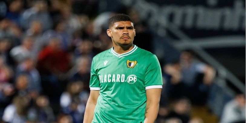 phong cach thi dau dac trung cua thu mon luiz junior