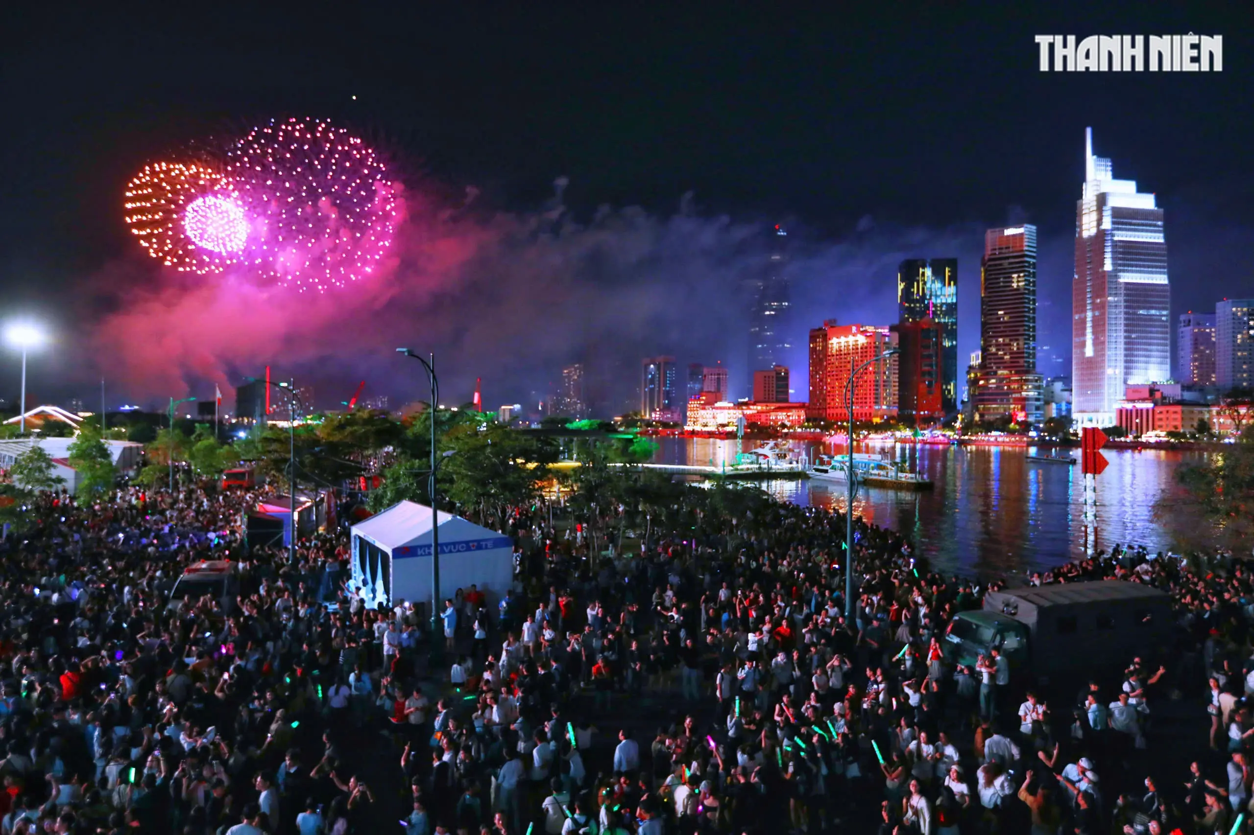 qflstg edit photo tqmfxbehes 1767202305