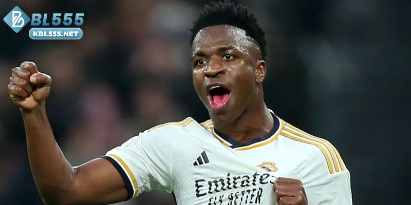 su nghiep bong da dinh cao cua vinicius khi con tre