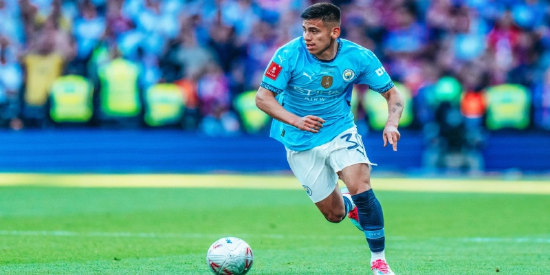 thanh tich cua claudio echeverri