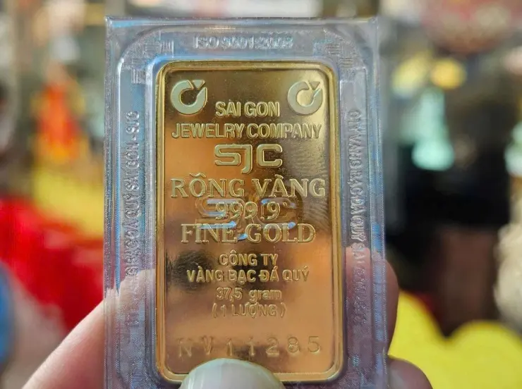 xtpli5 1768206000 gia vang hom nay 27 11 1 1401 width1889height1407