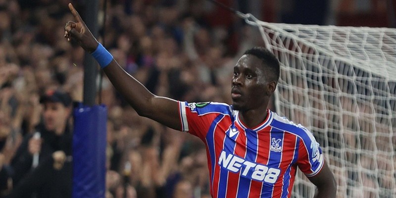 cau thu ismaila sarr