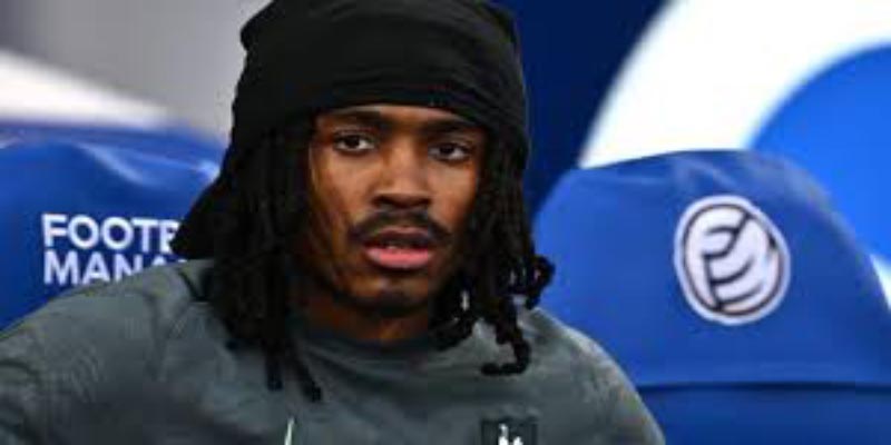 doi tu cua djed spence