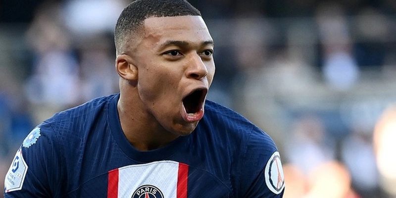 Bàn Thắng Mở Tỷ Số của Mbappé