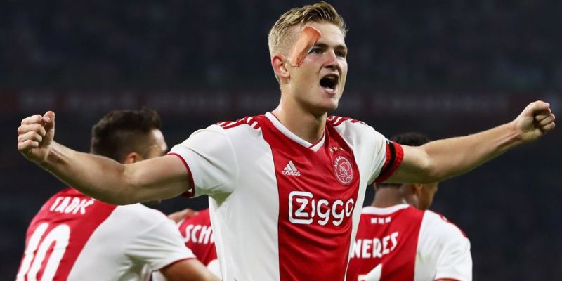 Chặng Đường Chinh Phục Châu Âu: Juventus Và Bayern Munich