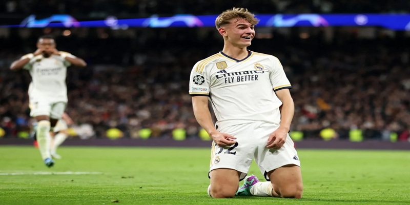 su nghiep cua cau thu nico paz