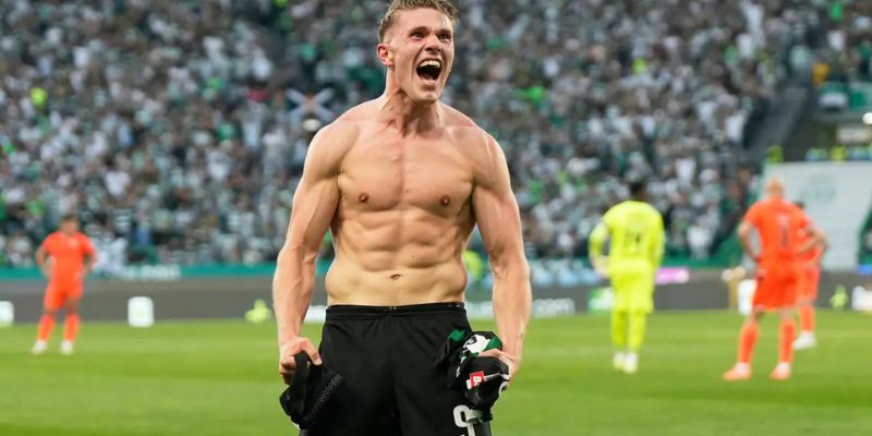 Nâng Tầm Siêu Sao Toàn Cầu