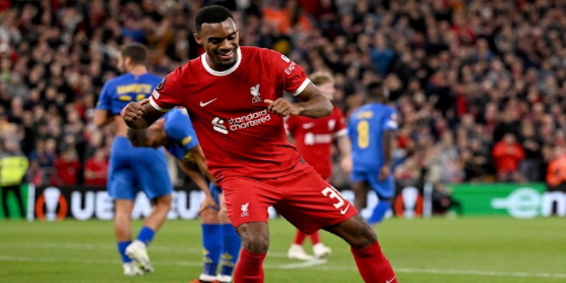 xuat than cua ryan gravenberch