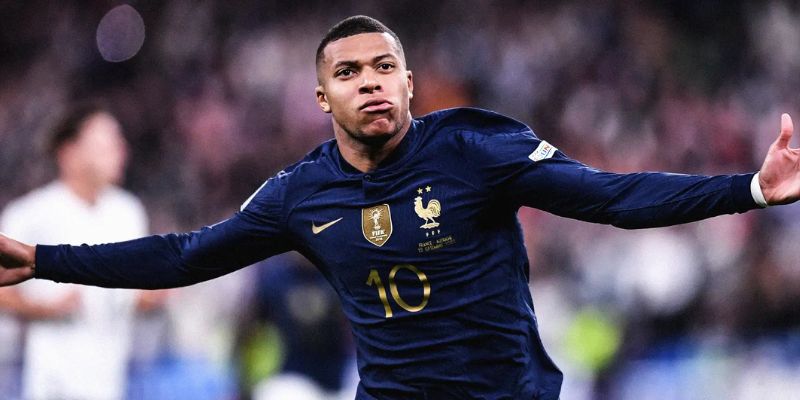 Anh gặt hái được nhiều thành công trong sự nghiệp