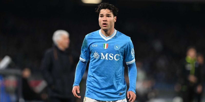 Phong Cách Thi Đấu Và Điểm Mạnh Nổi Bật