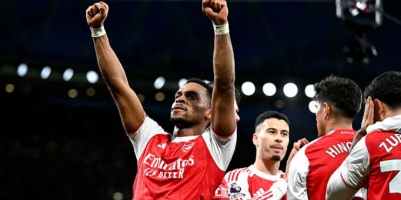 Arsenal thể hiện bản lĩnh cần thiết