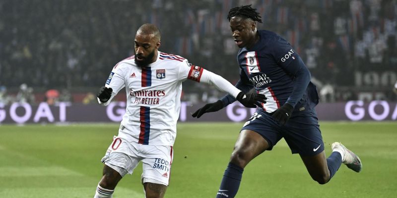 Giới thiệu về cầu thủ El Chadaille Bitshiabu