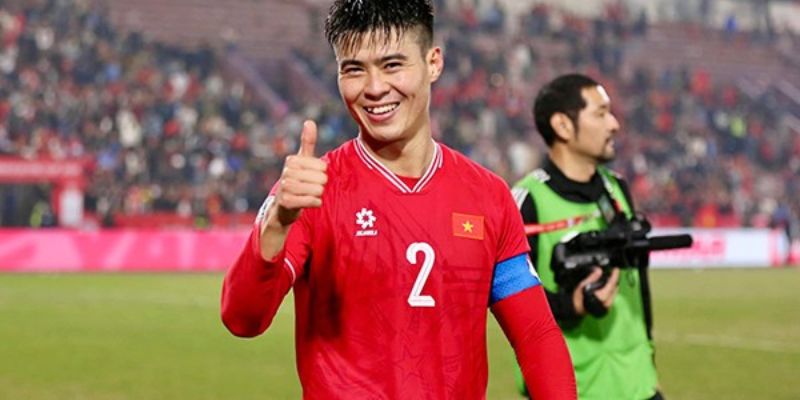 Hành trình khởi đầu của Duy Mạnh – Từ cầu thủ trẻ đến trung vệ triển vọng