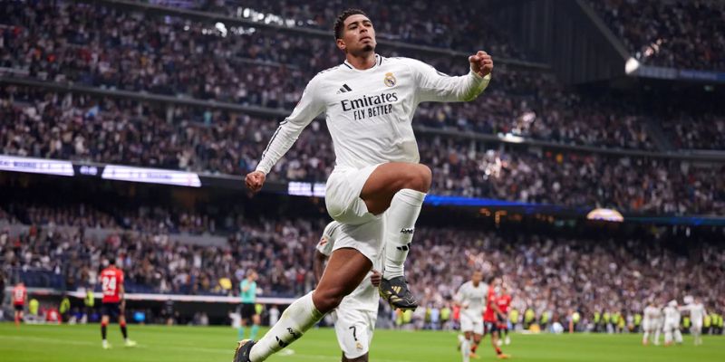 Jude Bellingham được đánh giá cao bởi phong độ thi đấu mạnh mẽ