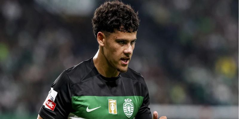 Đóng góp của Maximiliano Araújo cho đội tuyển Uruguay