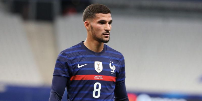 Bước ngoặt lớn của Houssem Aouar khi chuyển sang đội tuyển Algeria