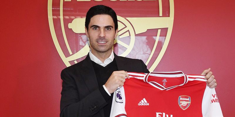 Arsenal sẽ tìm HLV mới nếu đuổi Arteta, Fabregas trở lại