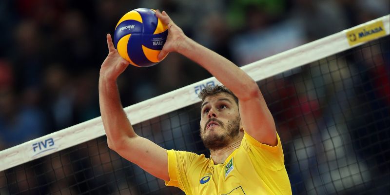 Phong cách thi đấu: Sự kết hợp giữa tốc độ và trí tuệ