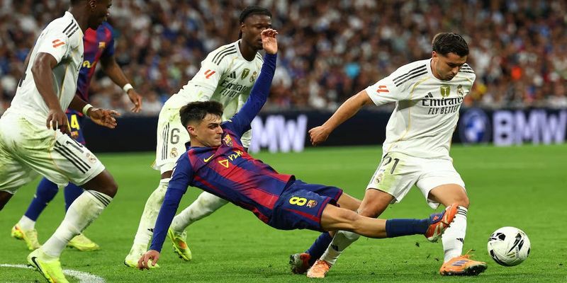 Lối chơi kết hợp tinh tế giữa sự sáng tạo và hiệu suất