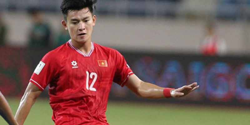 Cầu thủ Phan Tuấn Tài thi đấu ổn định bên hành lang cánh trái