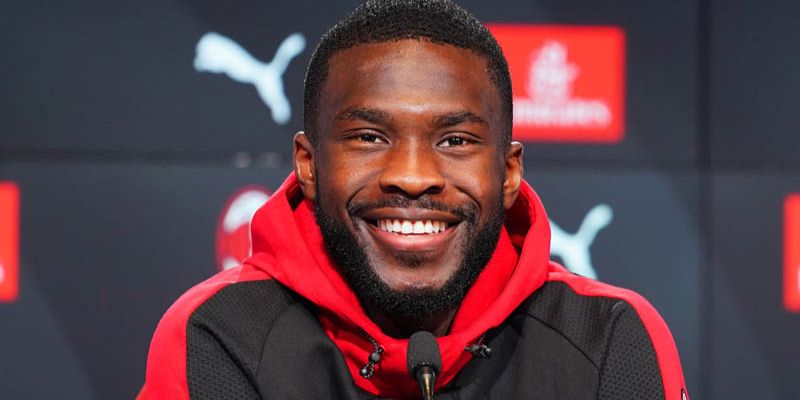 Cuộc Sống Ngoài Sân Cỏ Và Tinh Thần Chuyên Nghiệp