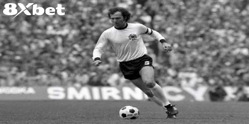 Beckenbauer thi đấu cho Bayern Munich đỉnh cao